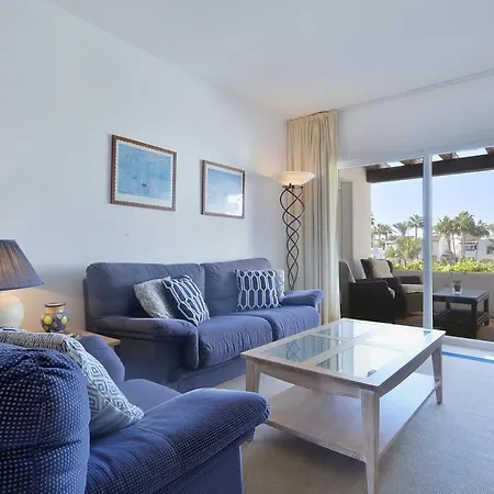 Stunning Penthouse Just Footsteps Away From Estepona's Beaches Apartment