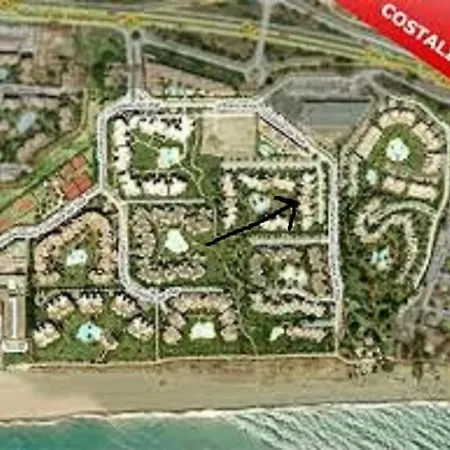 Stunning Penthouse Just Footsteps Away From Estepona's Beaches Apartment