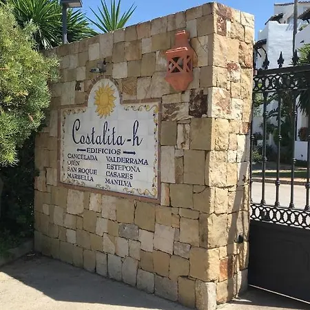 Stunning Penthouse Just Footsteps Away From Estepona's Beaches Apartment Estepona